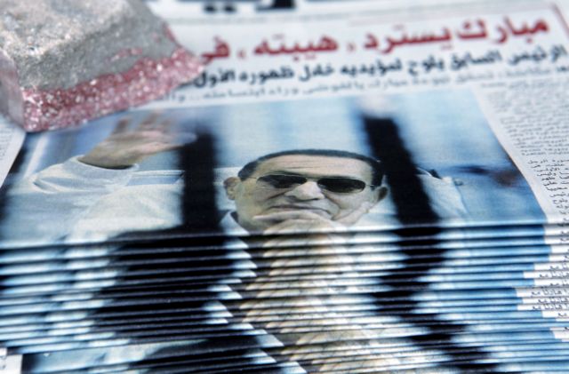 Στη φυλακή παραμένει ο Μουμπάρακ, παρά την «παραγραφή» των δολοφονιών